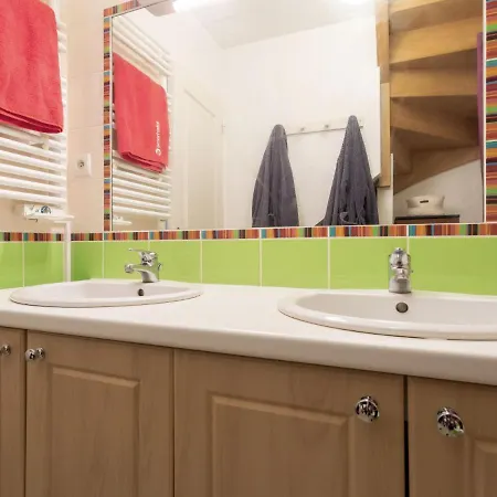 Apartment Les Jardins De Botero By Interhome